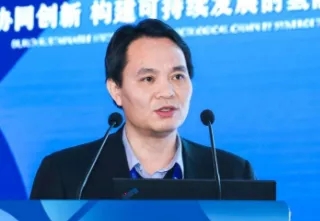 新能源汽車銷量連續(xù)六年位居全球第一！12月22日邀你相聚上海國(guó)際客車展， “雙碳”目標(biāo)下再握新機(jī)！(圖3)